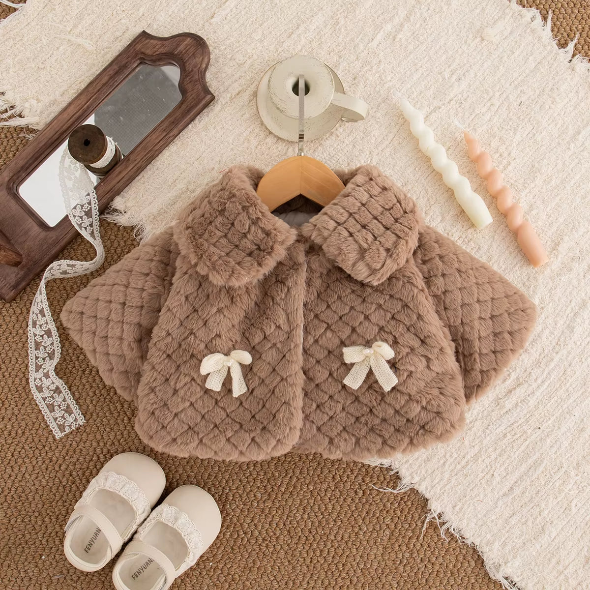 Baby Girl Coat Fall/Winter Solid-Color Shearling Girl'S Coat Cape Bow-Tie Adorable Baby Outerwear Baby Girl Clothes
