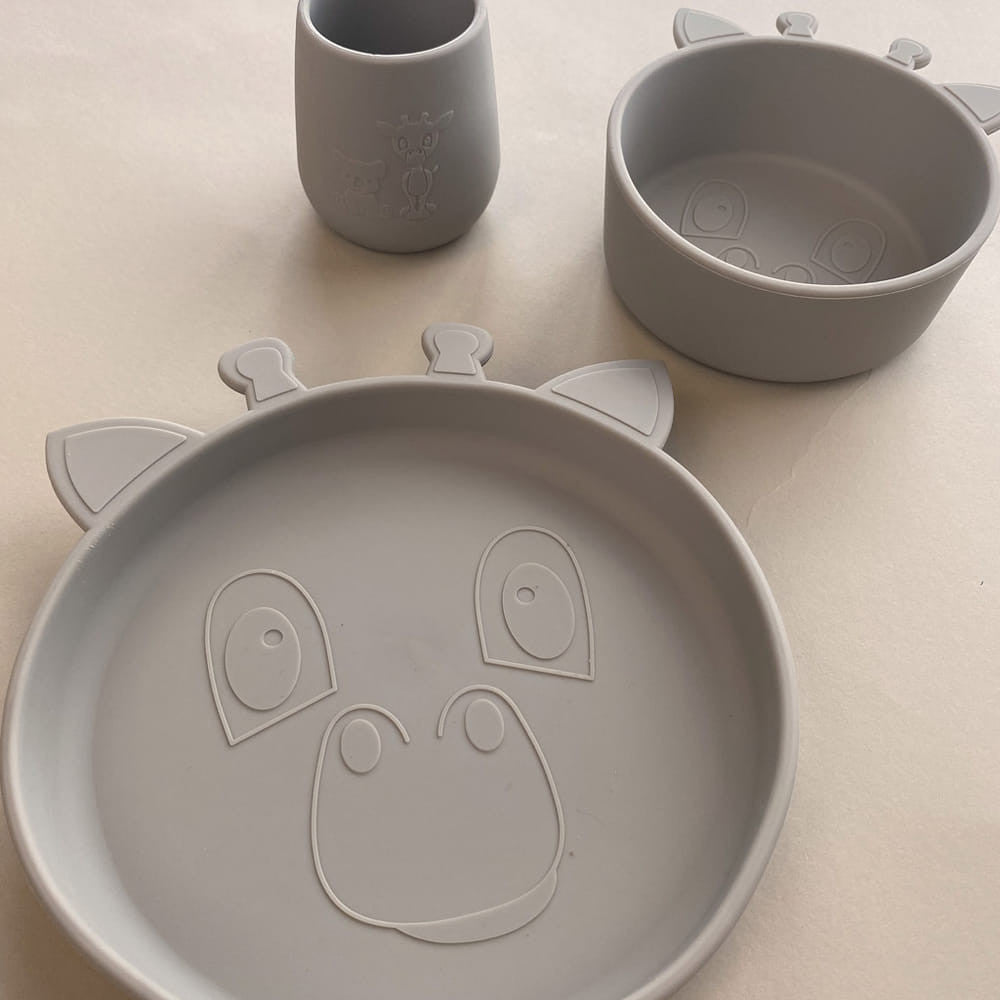 NUUROO Premium 3-Piece Feeding Set - Cream Giraffe Scandinavian Collection